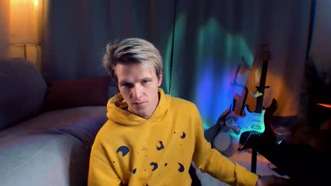 brestonsweet online show from March 2026 05:19:02 PM