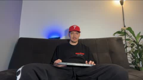 INDEPENDENT MODEL online show from July 2026 11:19:02 AM