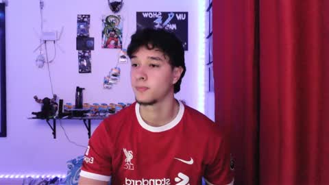 J online show from December 2024 07:33:02 AM