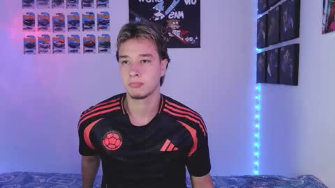 J online show from October 2025 06:04:01 AM