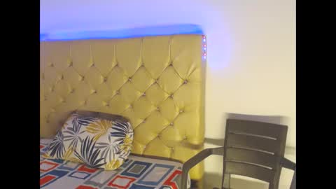 Jack online show from November 2025 07:01:02 PM