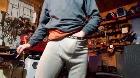 Snapshot of jackboys16 chatting on December 2024 01:47:02 AM Dess online show from December 2024 01:47:02 AM