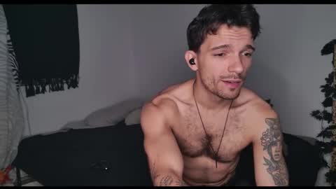 Snapshot of jackdesfeux chatting on October 2025 10:40:02 PM Jack  online show from October 2025 10:40:02 PM