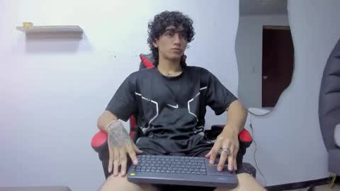 Snapshot of jackestaylor chatting on October 2025 05:29:02 AM Jackes Taylor online show from October 2025 05:29:02 AM