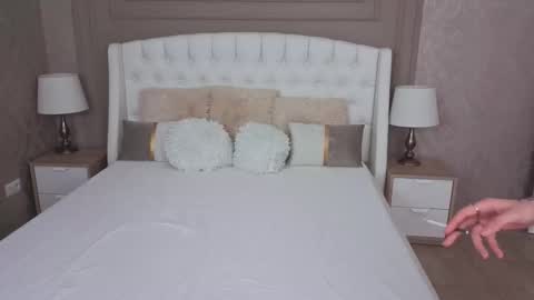 Jackie online show from March 2026 08:37:01 PM