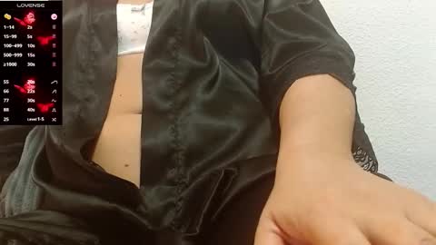 Jackie online show from November 2025 10:14:01 AM