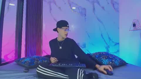 jacob_blackwell online show from February 2026 03:33:01 AM