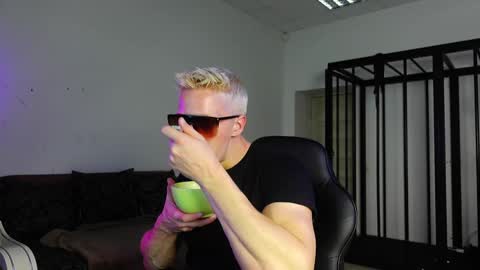 Snapshot of jacob_devon chatting on September 2025 05:40:01 AM JACOB DEVON online show from September 2025 05:40:01 AM