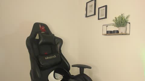 jacobb116 online show from February 2025 02:23:02 AM