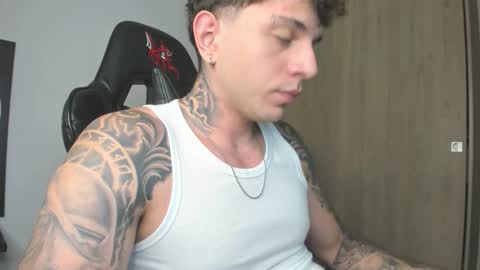 jacobb116 online show from October 2025 12:19:02 AM