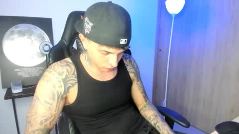 jacobb116 online show from December 2025 01:02:02 AM