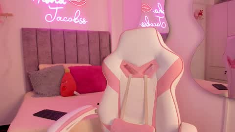 JACOBSS online show from October 2025 07:58:02 PM