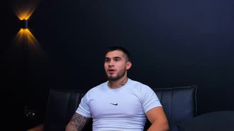 jacobsthorm online show from February 2025 04:14:02 AM