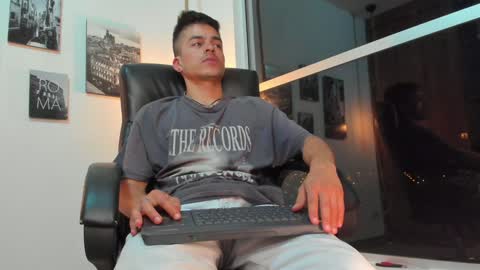 JACOB STONES online show from January 2025 06:31:02 AM