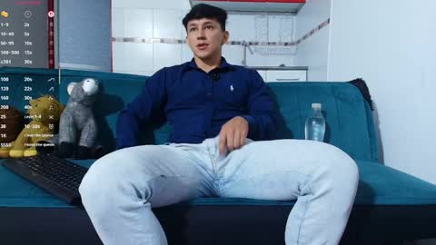 Snapshot of jacques_cardiet chatting on April 2026 01:35:01 PM jacobo online show from April 2026 01:35:01 PM