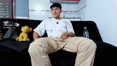 Snapshot of jacques_cardiet chatting on April 2026 01:27:02 PM jacobo online show from April 2026 01:27:02 PM