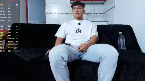 Snapshot of jacques_cardiet chatting on May 2026 02:00:01 PM jacobo online show from May 2026 02:00:01 PM