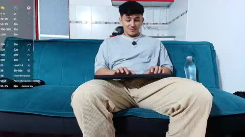 Snapshot of jacques_cardiet chatting on May 2026 02:01:01 PM jacobo online show from May 2026 02:01:01 PM
