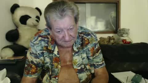 Snapshot of jacques_de_france chatting on March 2025 05:02:01 AM Jacques online show from March 2025 05:02:01 AM