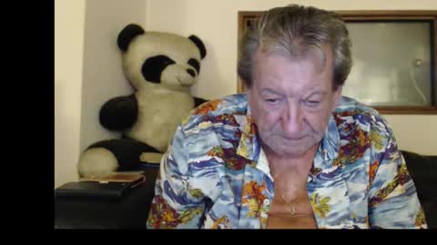 Snapshot of jacques_de_france chatting on September 2025 03:19:02 AM Jacques online show from September 2025 03:19:02 AM