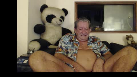 Snapshot of jacques_de_france chatting on September 2025 01:44:02 AM Jacques online show from September 2025 01:44:02 AM