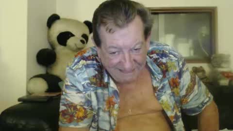 Snapshot of jacques_de_france chatting on November 2025 02:32:02 AM Jacques online show from November 2025 02:32:02 AM