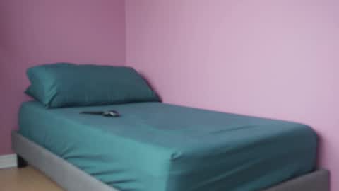 Jada online show from February 2025 08:37:01 PM