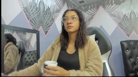 Snapshot of jadde_greyy_ chatting on December 2025 11:48:01 AM Jadde Greyy online show from December 2025 11:48:01 AM