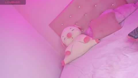 Vanniall online show from February 2025 02:35:02 PM