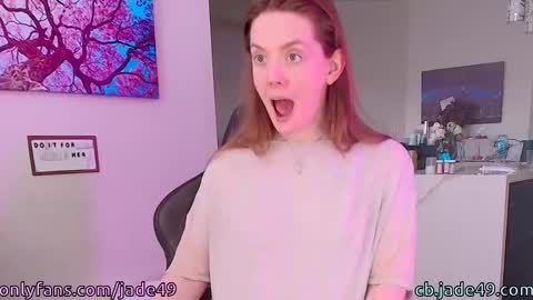 Jade49 online show from April 2026 08:32:01 PM