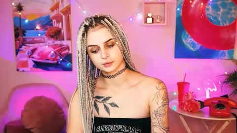 jade_castle online show from December 2024 04:27:02 PM