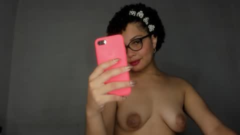 Snapshot of jade_dorthini chatting on October 2025 09:17:02 PM Jadeleidy Dorthini online show from October 2025 09:17:02 PM