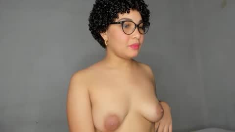 Snapshot of jade_dorthini chatting on December 2025 11:34:02 PM Jadeleidy Dorthini online show from December 2025 11:34:02 PM