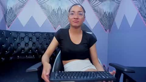 Jade Greeyy  online show from November 2025 03:48:01 AM