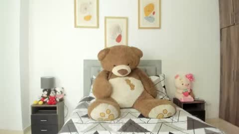 Snapshot of jade_obi chatting on July 2026 03:03:02 PM Jade smile online show from July 2026 03:03:02 PM