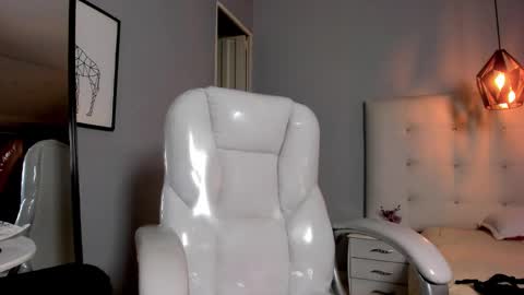 karlla scarlet online show from December 2024 08:34:02 AM