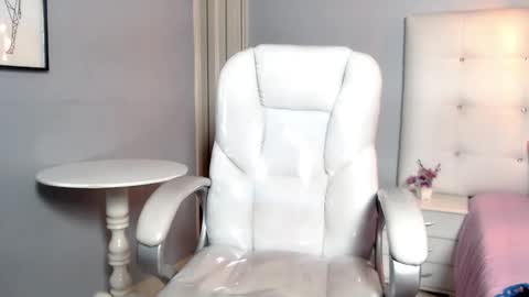 karlla scarlet online show from December 2024 06:39:01 AM