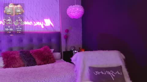 JADE online show from November 2025 08:41:01 PM