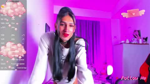 Jade Benett online show from October 2025 02:47:02 AM