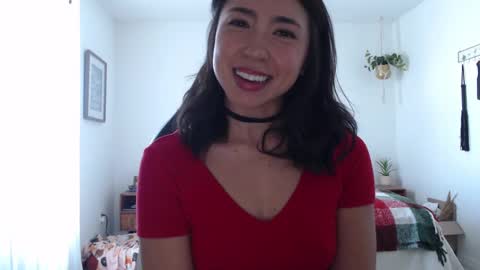 Snapshot of jadelove_ chatting on December 2024 06:44:01 PM Jade Love online show from December 2024 06:44:01 PM