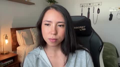 Jade Love online show from November 2025 08:18:02 PM