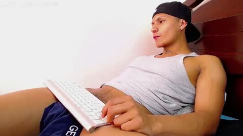 Snapshot of jahn_ashford1 chatting on December 2024 12:06:01 PM jahn_ashford1 online show from December 2024 12:06:01 PM