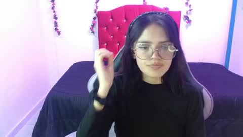 jaide387017 online show from April 2026 08:57:02 PM