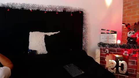 Jaiden online show from December 2025 08:32:02 AM