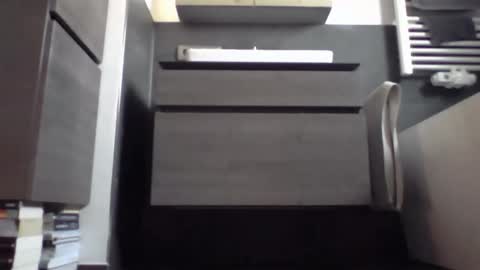 jak_81 online show from April 2026 05:51:02 AM