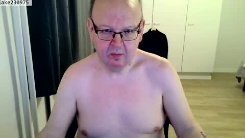 Jake2309 online show from April 2026 06:59:02 PM