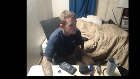 showingitoff online show from October 2025 11:44:02 AM