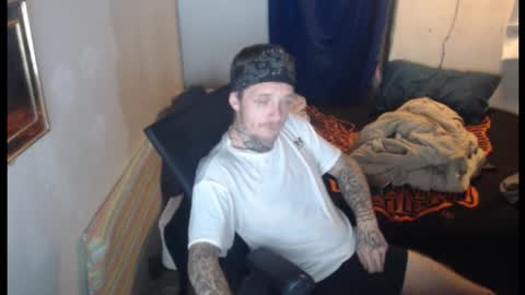 showingitoff online show from November 2025 06:23:01 AM