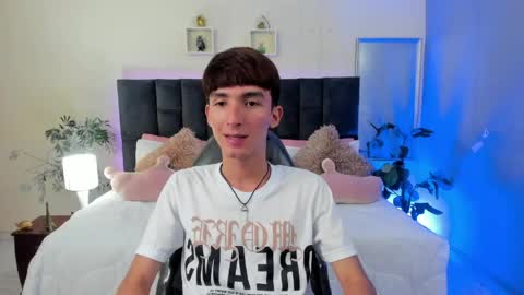 Snapshot of jake_evanss_ chatting on May 2026 02:45:02 PM JAKE online show from May 2026 02:45:02 PM