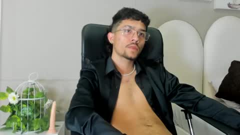 Jake  online show from May 2026 10:39:01 PM